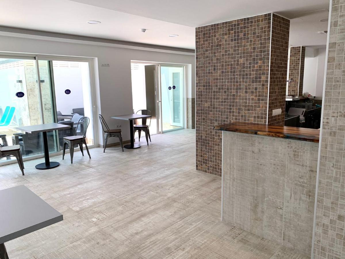 Hostal Rosalia Σαν Αντόνιο Εξωτερικό φωτογραφία