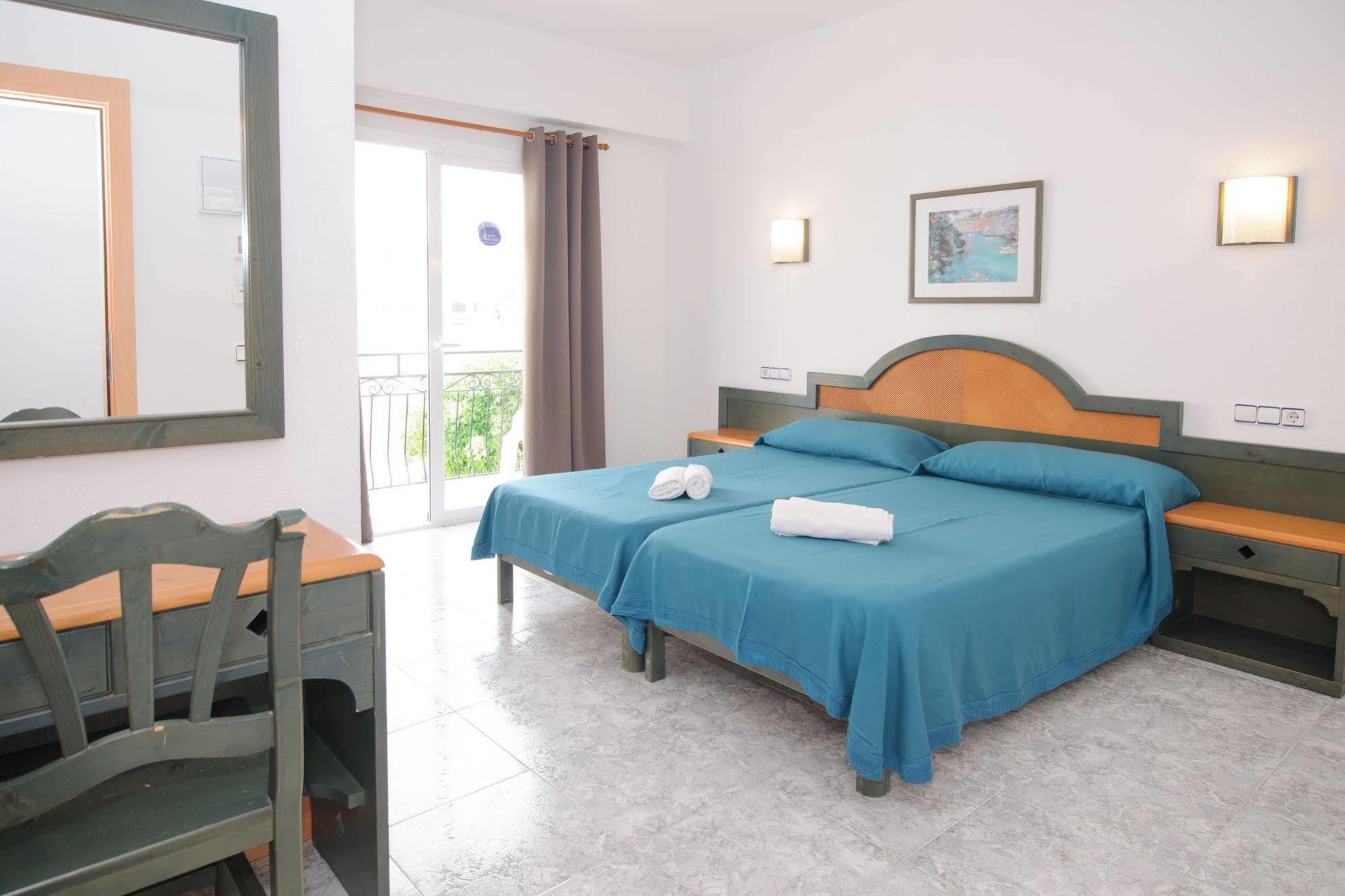 Hostal Rosalia Σαν Αντόνιο Εξωτερικό φωτογραφία