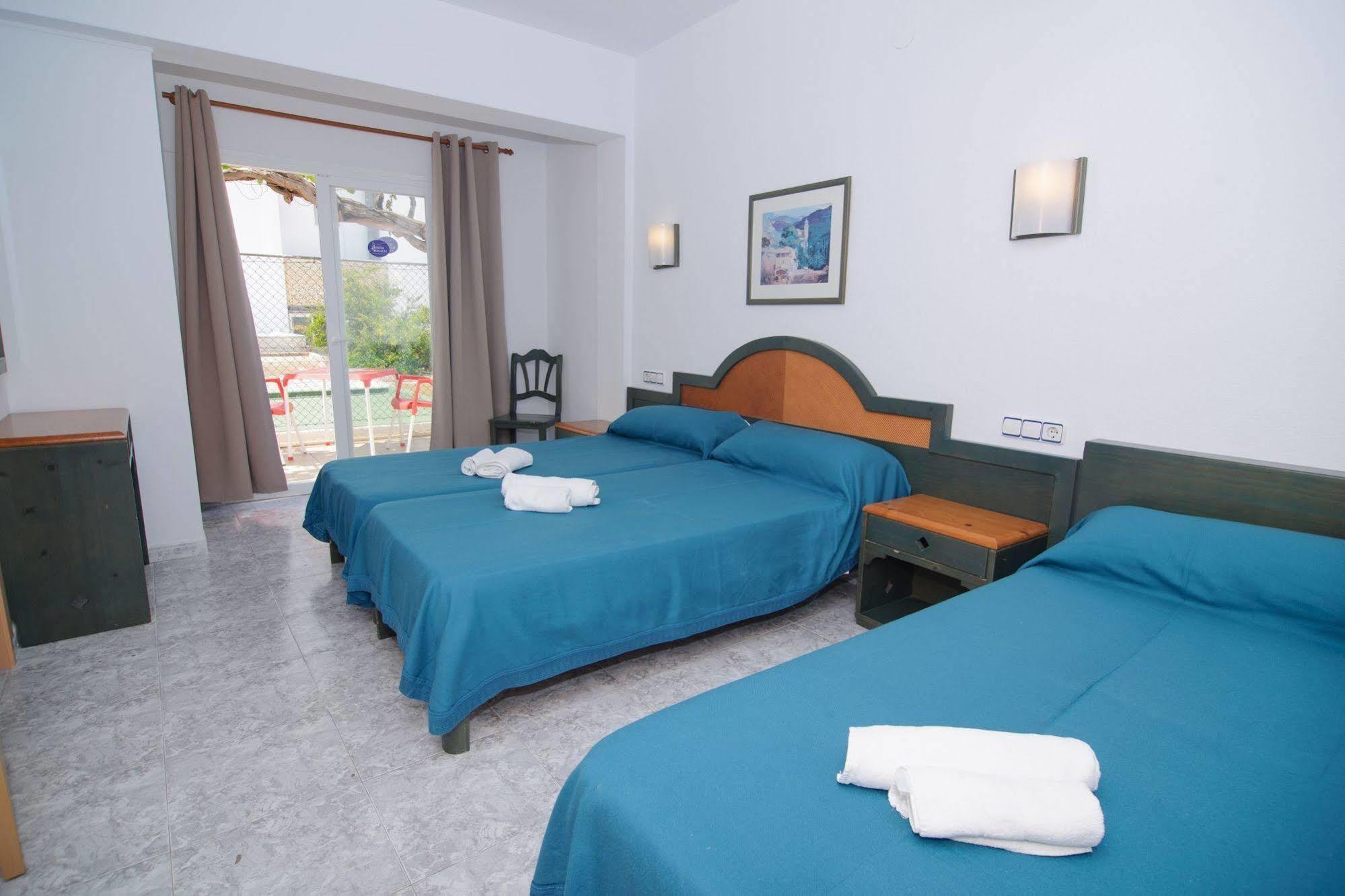 Hostal Rosalia Σαν Αντόνιο Εξωτερικό φωτογραφία